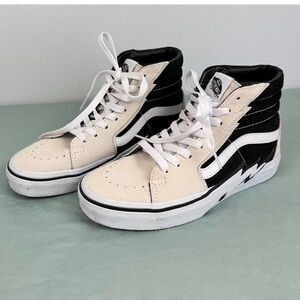 Vans Sk8-Hi Lightning Bolt Leather sneakers- Women’s 7/ Men’s 5.5.